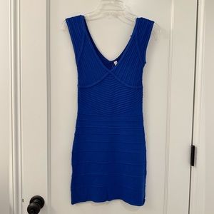 Blue bodycon in dress